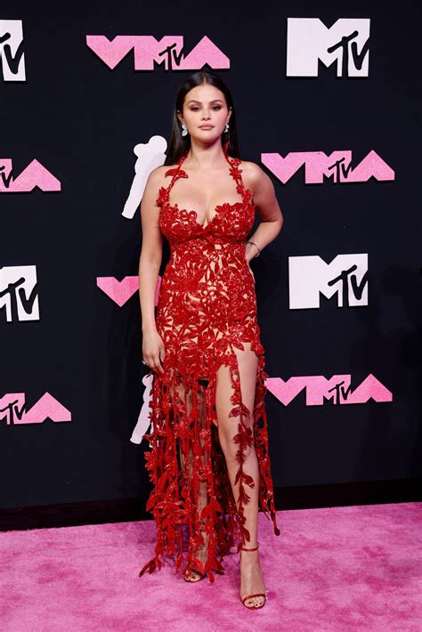 In Photos Red Carpet Looks At The Mtv Video Music Awards 2023