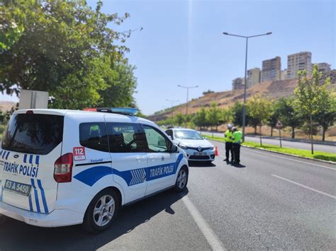 Urfada Kural Tan Mazlara Trafik Polisi Ac Mad S R C Ye Ceza