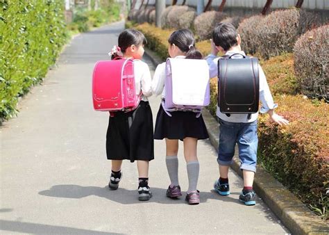 randoseru how to choose the best japanese backpack japanese backpack japanese school bag