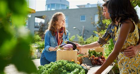 What Are Two Benefits Of Buying Locally Grown Food Buy Walls