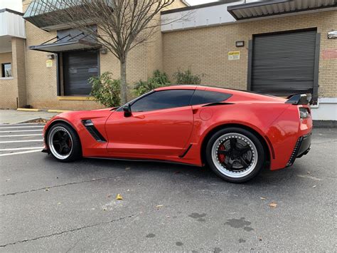 Chevrolet Corvette C7 Z06 Red Bc Forged Mle05 Wheel Front