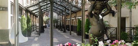 Les Jardins Du Marais Hotels In Paris Audley Travel Us