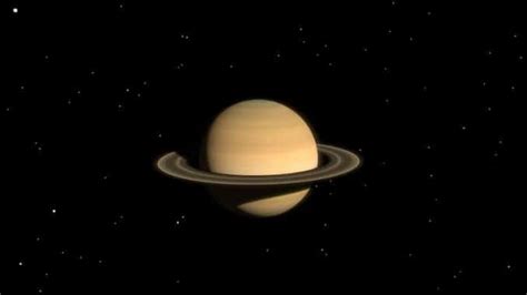 Saturne : distance de la terre & nombre de satellites