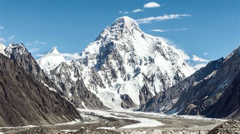 K2 Just Had Its Busiest Climbing Season Ever Cnn