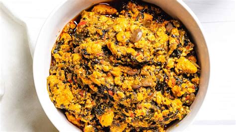 Egusi soup made the nigerian way with red palm oil and different kinds of meats. Egusi Soup | Low Carb Africa