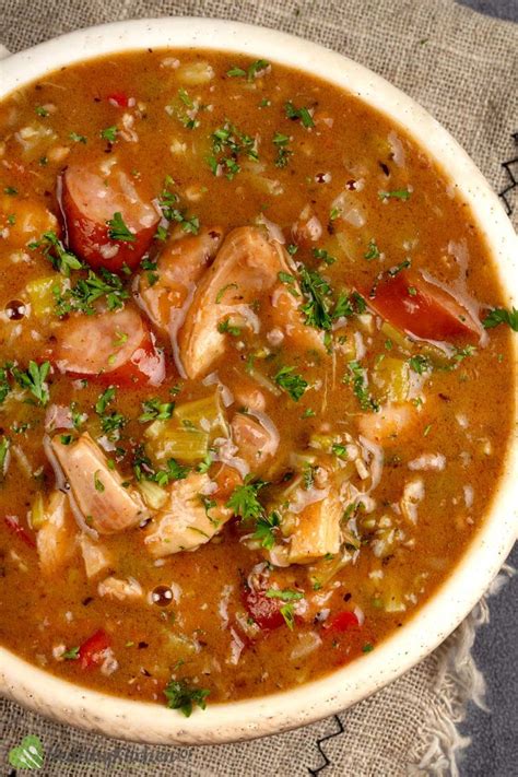 Chicken And Sausage Gumbo Recipe A Quick And Easy Creole Dish Recipe Chicken Gumbo Recipes