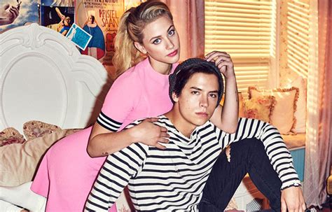 Lili Reinhart Posts Most Adorable Photo Cole Sprouse Girlfriend