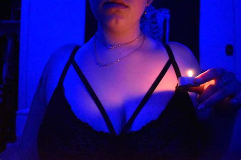 I Love Dripping Candle Wax On My Big Juicy Tits Scrolller