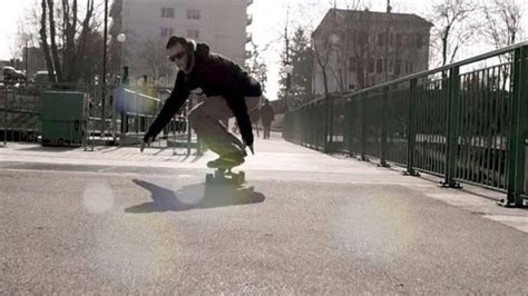 Vidéo Carver Skate Board