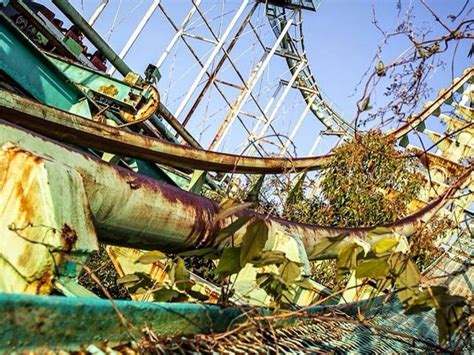 Abandoned Disney Attractions That Were Left Completely Forgotten Page