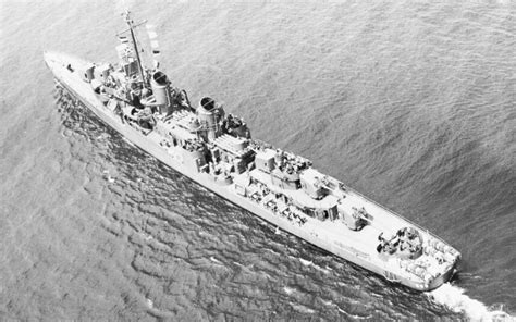 Uss Cotten Dd 669 From Above New York 1943