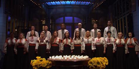 Snl Honors Ukraine With A Performance By The Ukrainian Chorus Dumka Of Ny