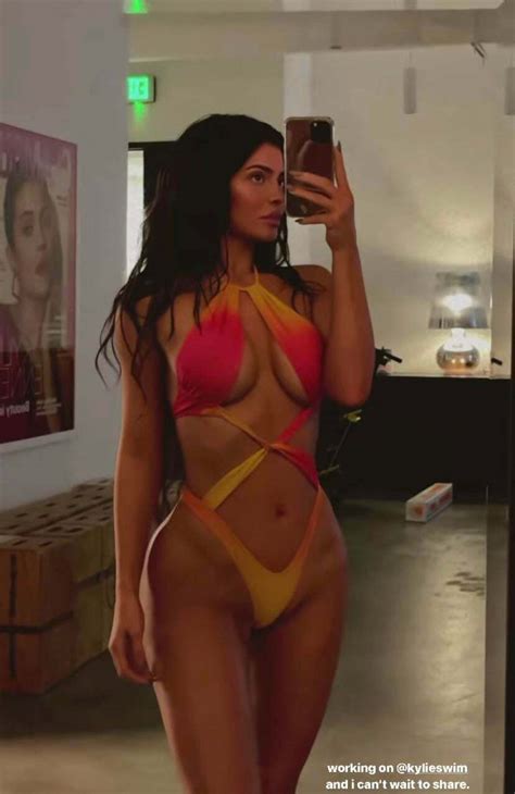 Kylie Jenners Body Is Amazing Nude Celebs