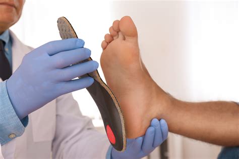 4 Signs That Its Time To See A Podiatrist Global Clinic