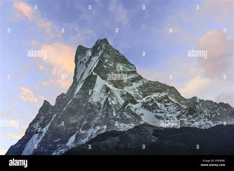 Annapurna Mountain Range Nepal Stock Photo Alamy