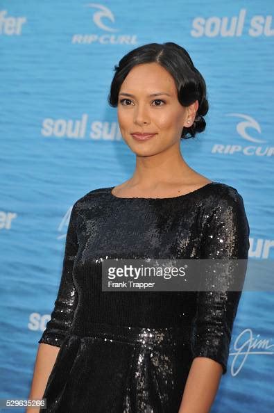 Actress Sonya Balmores Chung Arrives At The Premiere Of Soul Surfer