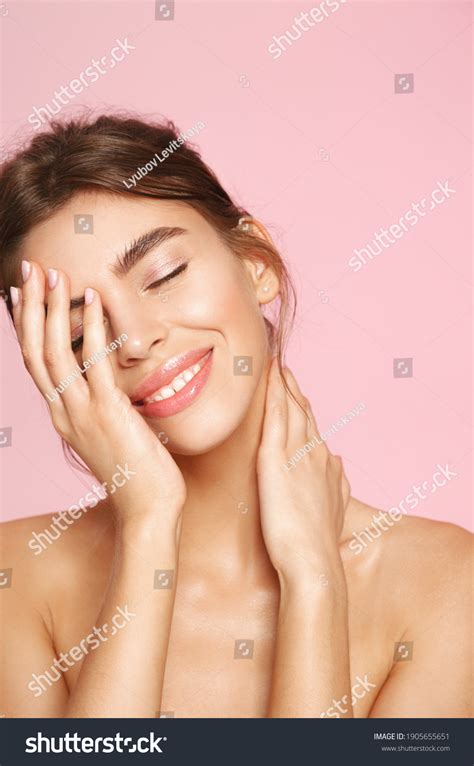 Beauty Women Concept Smiling Girl Nude Stock Photo