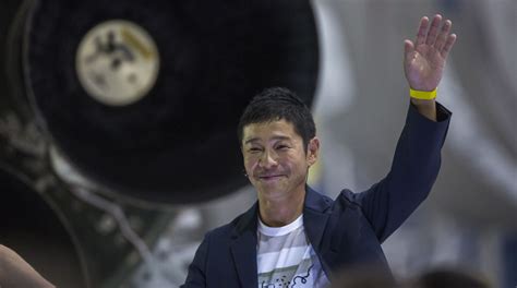 Japanese Billionaire Yusaku Maezawa To Be First Tourist To Moon Spacex The Statesman