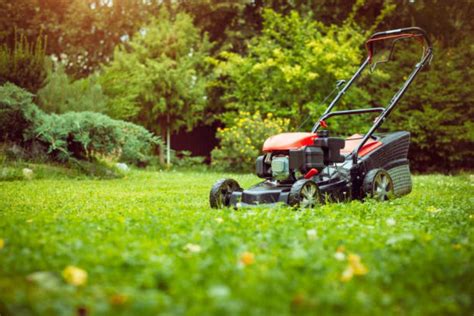 Maintain Your Lawn Mower By These Helpful Tips
