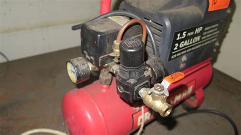 Craftsman 2 Gallon Air Compressor Powers On See Video