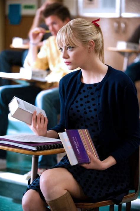 My Favorite Outfit Of Gwen S Emma Stone Gwen Stacy Actress Emma Stone Zoey Deschanel Stone
