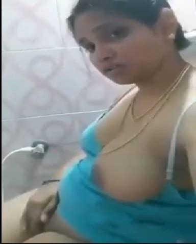 Pedha Sollu Housewife Puku Fingering Selfie Telugu Porn