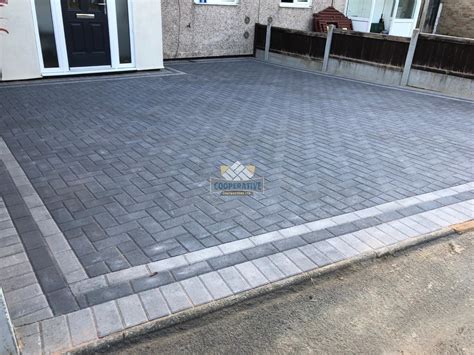 Charcoal Paved Driveway With Light Grey Border In Wickford Essex → Co