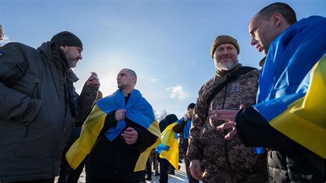 Zum Mal Russland Und Ukraine Tauschen Gefangene Aus