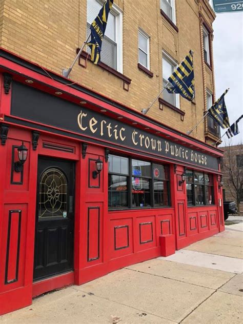 12 Best Irish Pubs To Grab A Guinness And Pub Food In Downtown Chicago