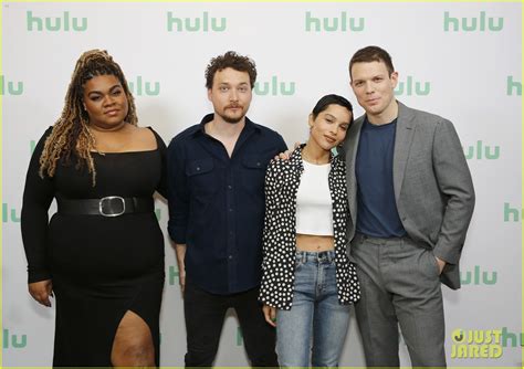 Zoe Kravitz Unveils First Look Trailer For New Hulu Series High Fidelity Photo 4417203 Jake