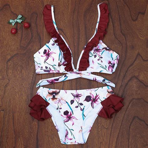 2018 New Model Sexy Women Bikini Set White With Floral Prints And Frills Two Pieces Swimwear