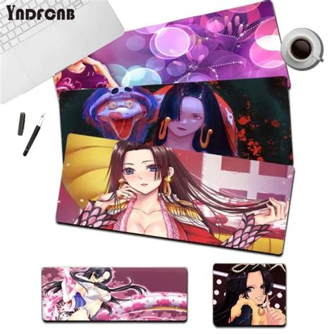 【cw】 Yndfcnb One Piece Boa Hancock New Gaming Player Desk Laptop Rubber Mouse Mat Size For Mouse