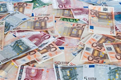 Euro Money Wallpapers Top Free Euro Money Backgrounds Wallpaperaccess