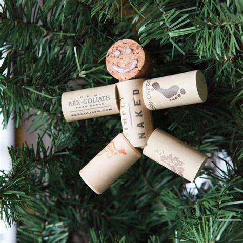 One can also use wine corks as fillers in vases. 22 Amazing DIY Wine Cork Ornaments Ideas for Christmas