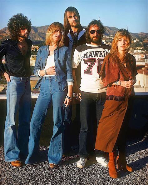 Nostalgia Rock On Instagram Fleetwood Mac In 1976 L R Lindsey Buckingham Christine Mcvie