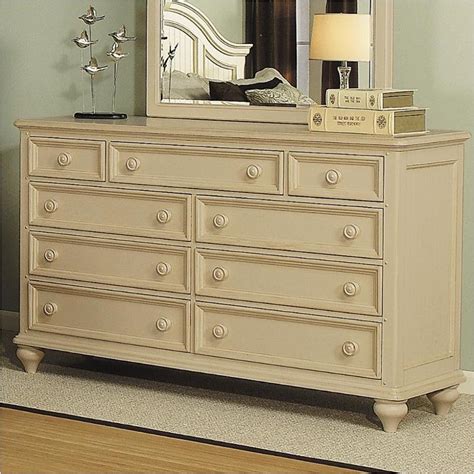 1655 60 Flexsteel Wynwood Furniture Dresser