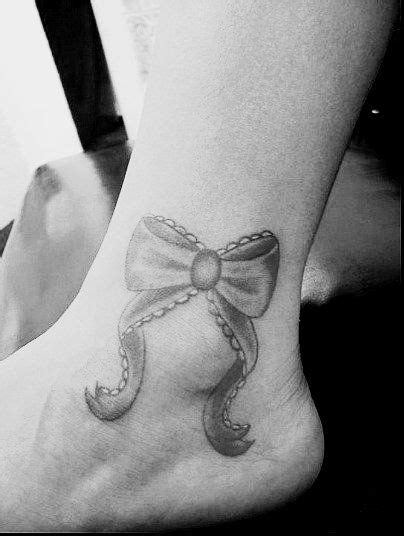 Freezing ☽ Moon Bow Tattoo Tattoos Types Of Bows
