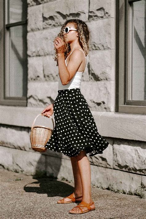 These Parisian Inspired Summer Looks Will Look So Chic This Season