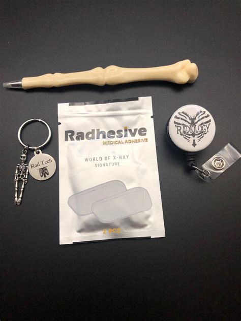 Radiology Technologist T Bundle Rad Tech And Skeleton Keychain