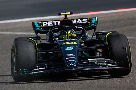 Mercedes F1 Team Holding Late Night Investigation Into Performance Loss