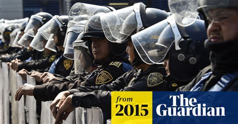 Mexico Police Barricaded In Station Over Labour Dispute Clash With