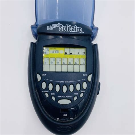 Lighted Solitaire Electronic Handheld Game Radica Flip Top 2003 Pocket