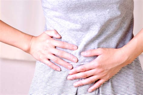 Stomach Pain Causes: 7 Reasons for Abdominal Pain | Reader's Digest