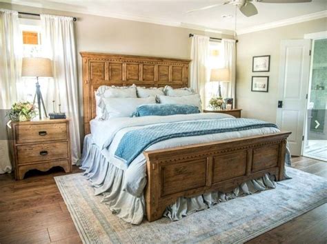 Breathtaking 20 Incredible Farmhouse Bedroom Design With Fixer Upper