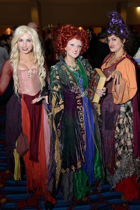 Alexandra medford (cher), jane spofford (susan sarandon), and sukie ridgemont (michelle pfeiffer) are three dissatisfied women living in the picturesque town of eastwick, new england. DragonCon 2014 - photo by Brian Marchman - The Witches of ...