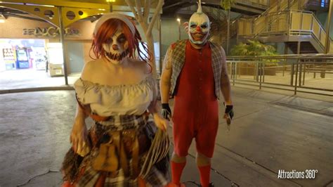Clowns Scare Zone Carnevil At Knott S Scary Farm 2016 Halloween