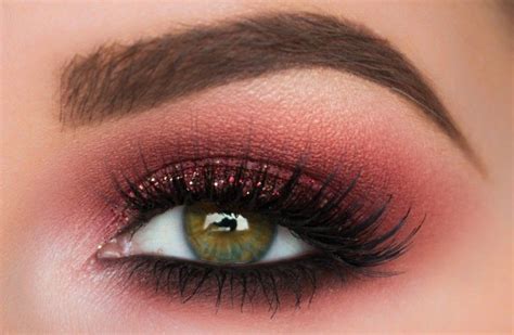 Burgundy Red Smokey Eye Look By Tania Waller Using Makeup Geeks
