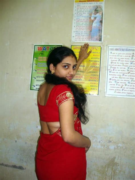 Hot Kerala Girls Saree Modeling Stills ‹ Spicy South Indian Models