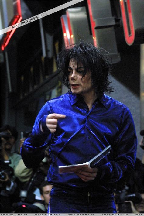 Invincible Virgin Megastore NY 2001 Michael Jackson Invincible