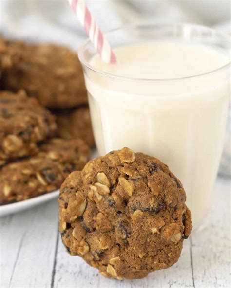 Vegan Oatmeal Raisin Cookies Gluten Free Eggless Delightful Adventures